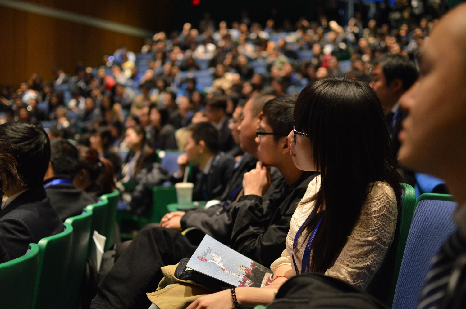 A full audience listens to panelists discuss topics of innovation, entrepreneurship, and modern development in China at the Harvard China Forum on Saturday.  