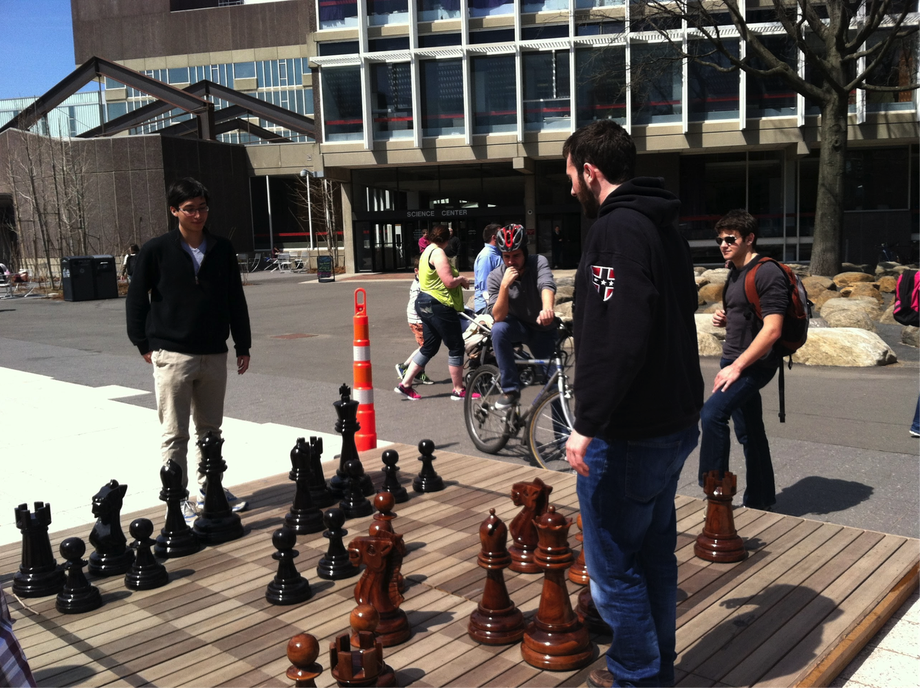 Gus and Sietse Play Chess 