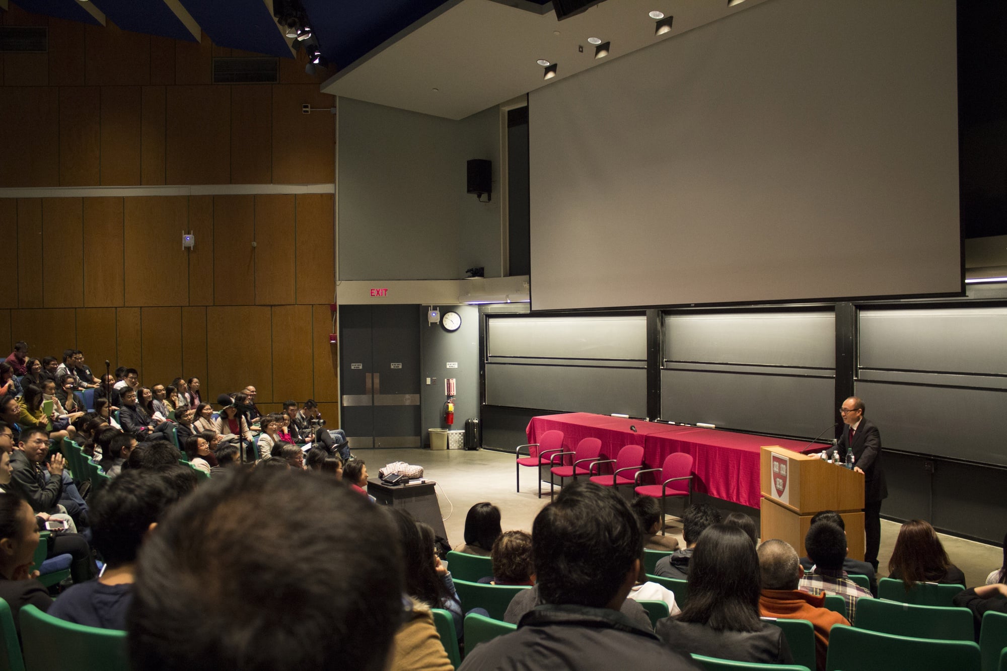 Philanthropist Pan Shiyi speaks about his scholarship donation and the importance of education in the Science Center on Wednesday. Shiyi and his wife Zhang Xin started the SOHO Scholarship foundation, aimed at bringing Chinese students to elite universities.