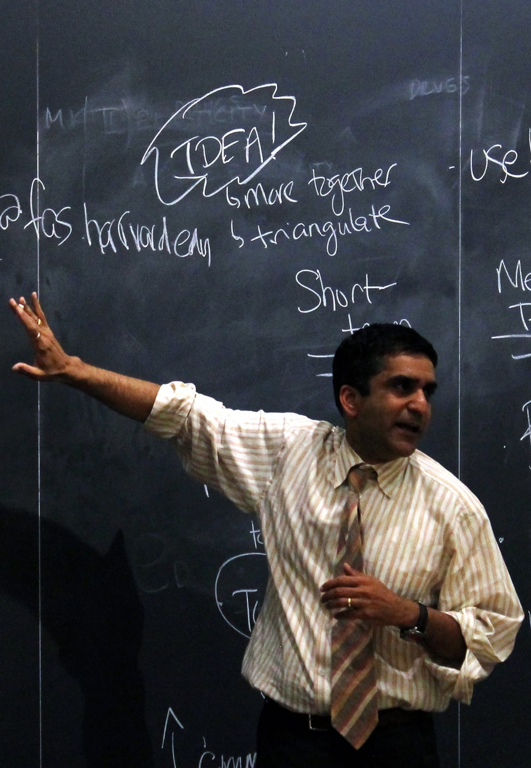Khurana agrees that this idea of governance—as well as his broader academic scholarship in the field of organizational behavior—has heavily influenced how he conducts himself as dean of the College.