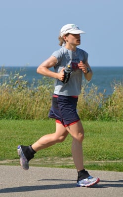Cover image for Physics Prof Wins 24-Hour Run, Funds for Special Olympics