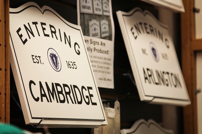 Cover image for Entering Cambridge