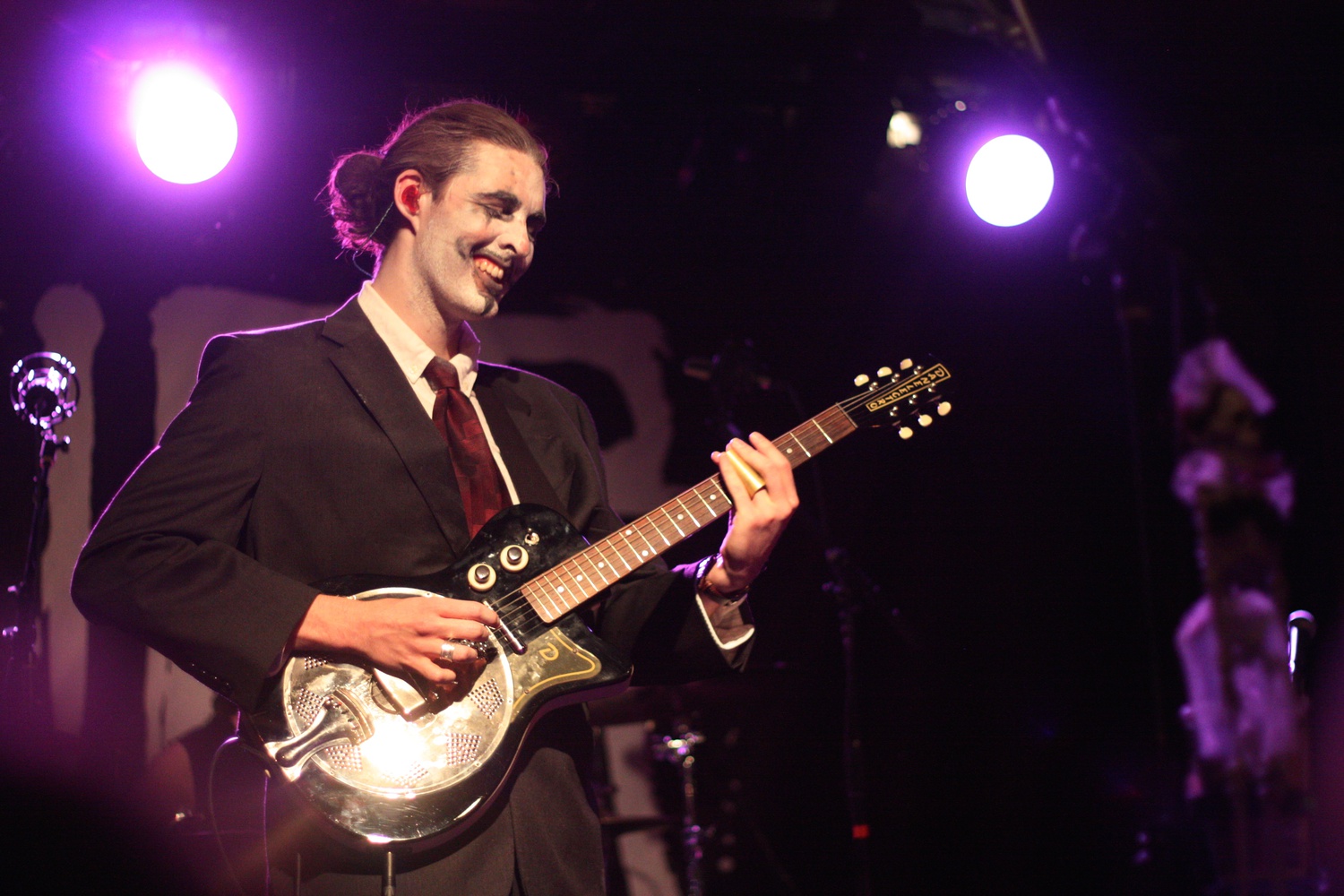 Hozier performs to a sold-out crowd at the Paradise Rock Club on Halloween.
