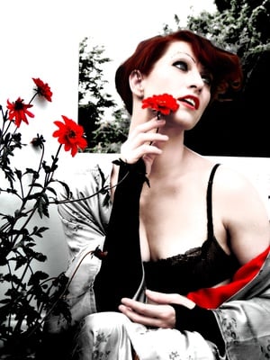 Cover image for Ask Amanda Anything