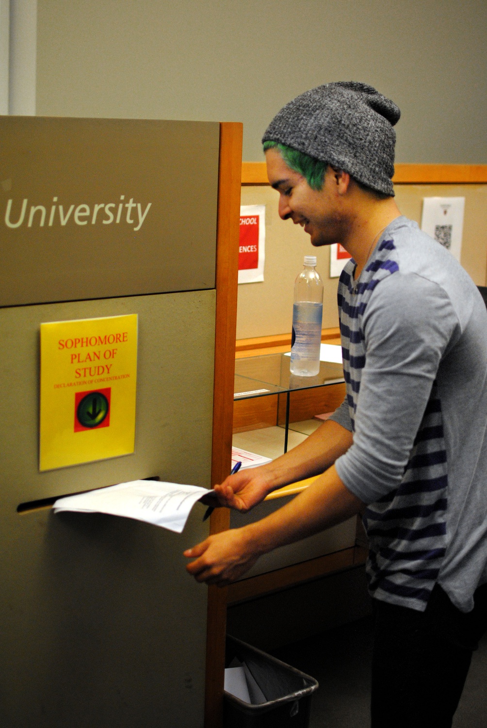 Jose Perez '17 turns in his Concentration Declaration form at the FAS Registrar's office on Wednesday. Perez declared to join the Folklore and Mythology department. 