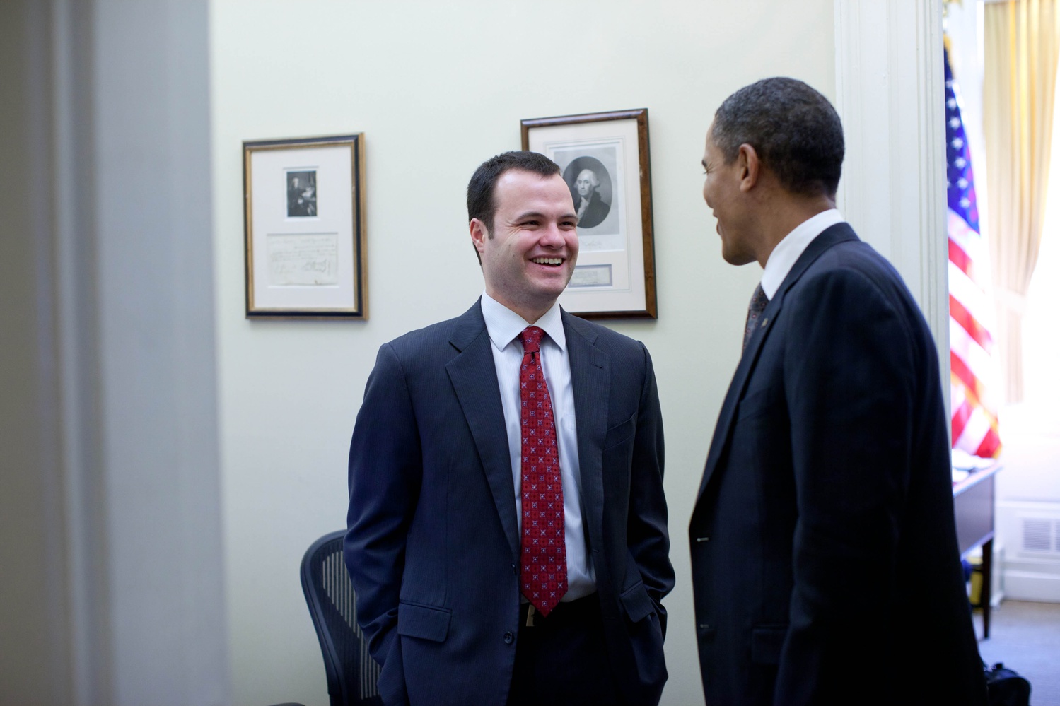 President Obama congratulates Lesser in Jan. 2011 on his acceptance to Harvard Law School.  