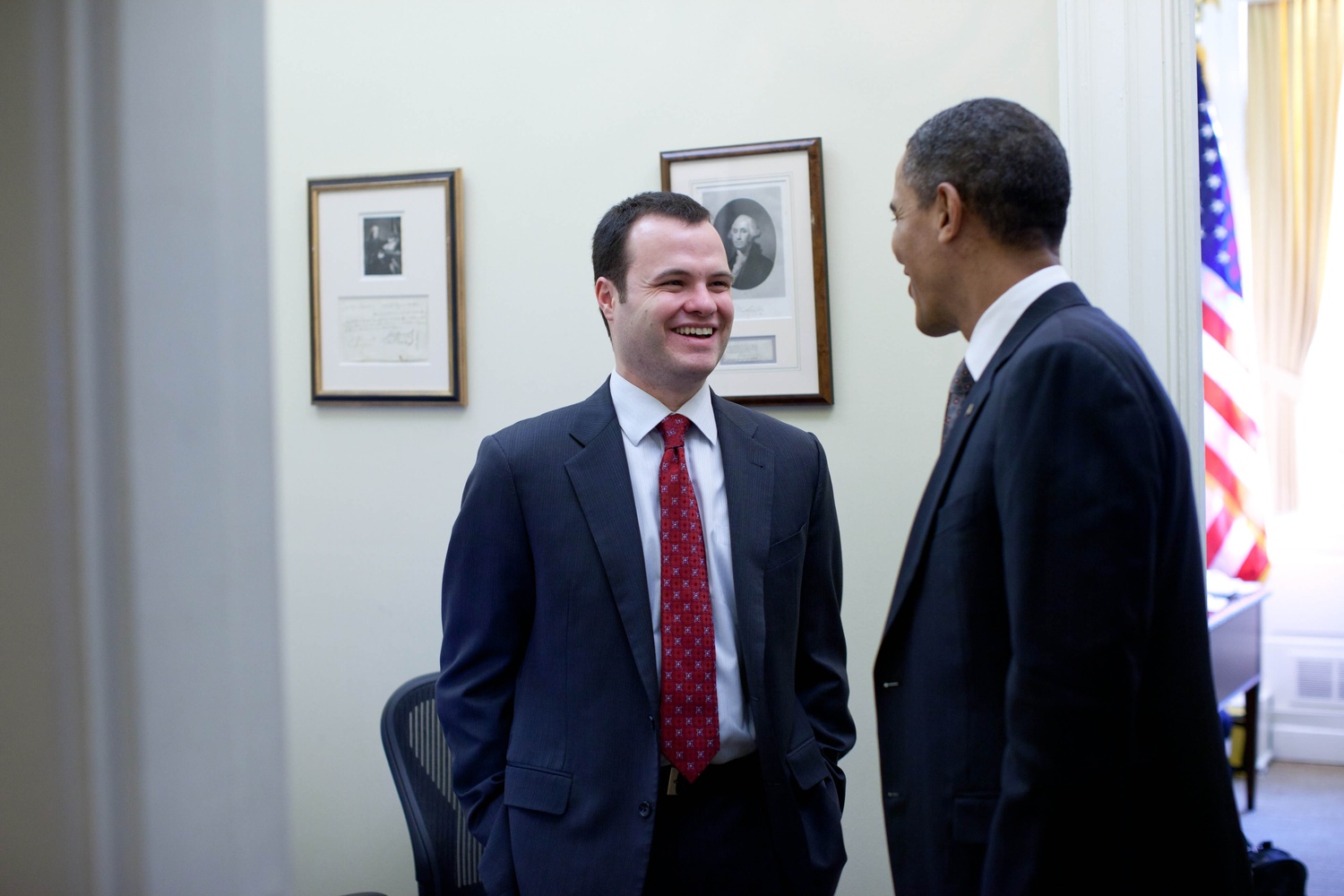President Obama congratulates Lesser in Jan. 2011 on his acceptance to Harvard Law School.  