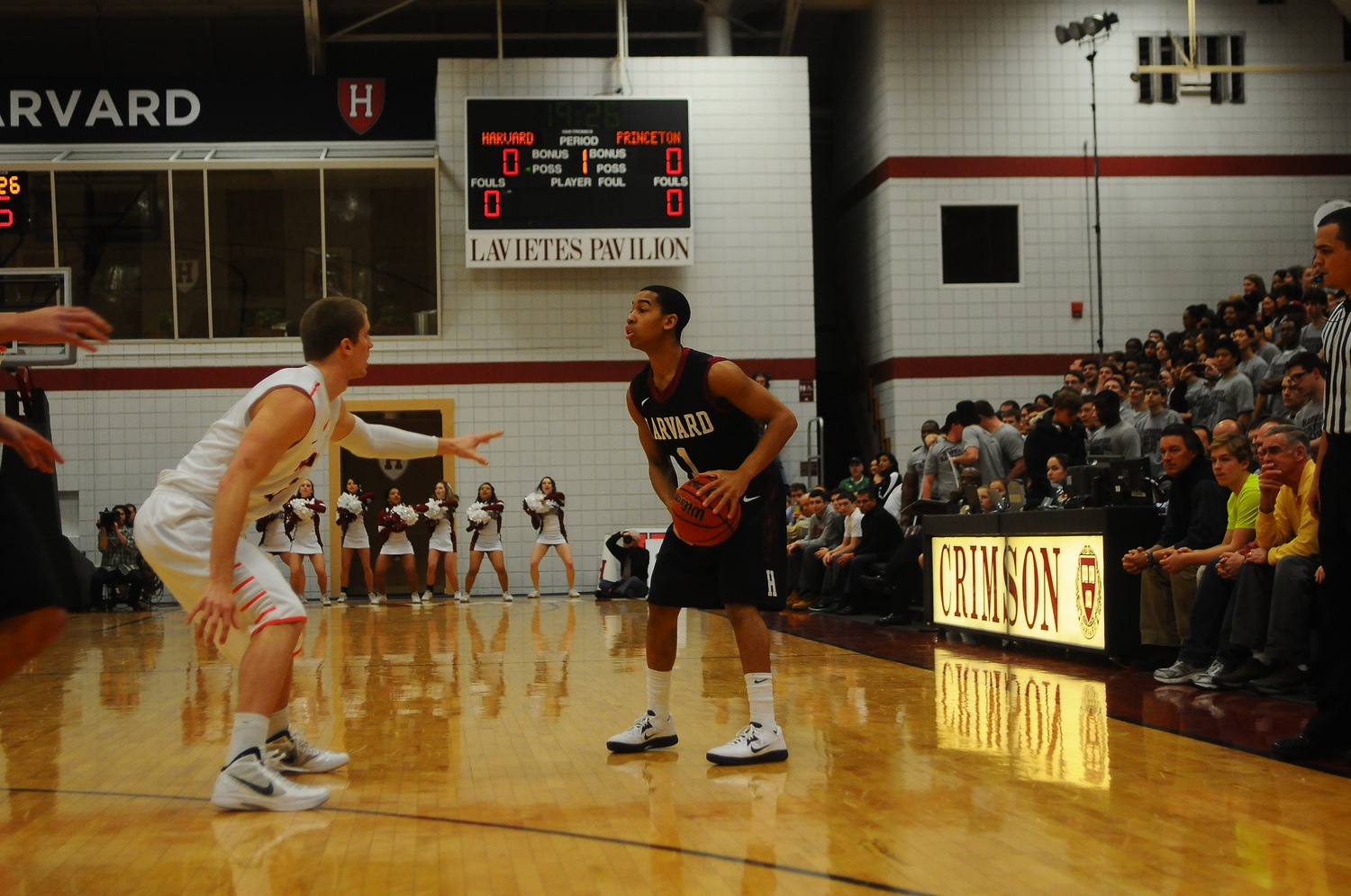 Junior point guard Siyani Chambers led all scorers with a season-high 16 points on Tuesday night.