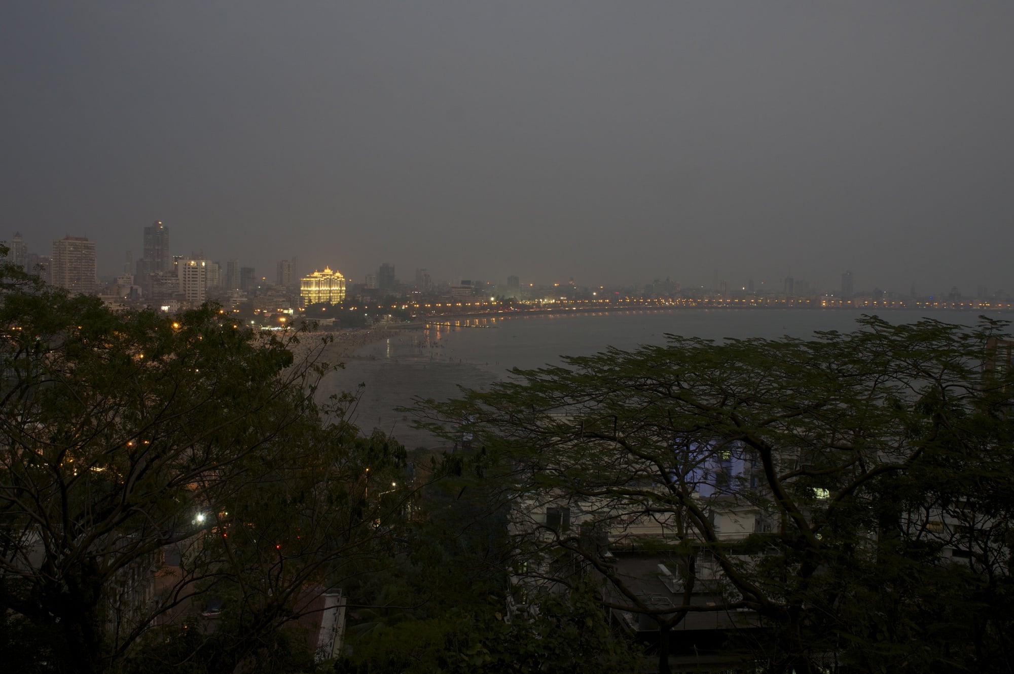 A view of Marine Drive and Back Bay (an arm of the Arabian Sea) at night from Kamala Nehru Park in Malabar Hill. Marine Drive is nicknamed "the Queen's Necklace" due to its appearance at night.