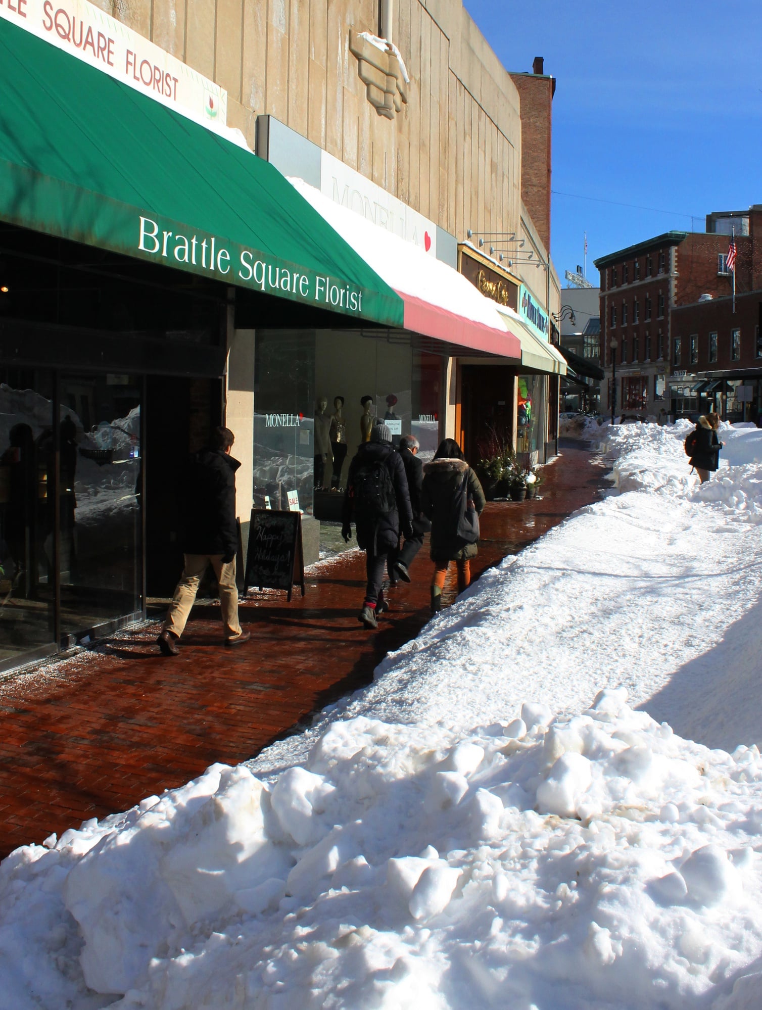 While most stores closed during the blizzard Juno, a few businesses, such as C'est Bon Market & Liquors, remained open.
