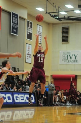 Cover image for NOTEBOOK: Saunders' 33 Points Lift Harvard to Road Win