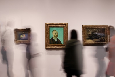 Cover image for Van Gogh's "Self-Portrait Dedicated to Paul Gauguin"