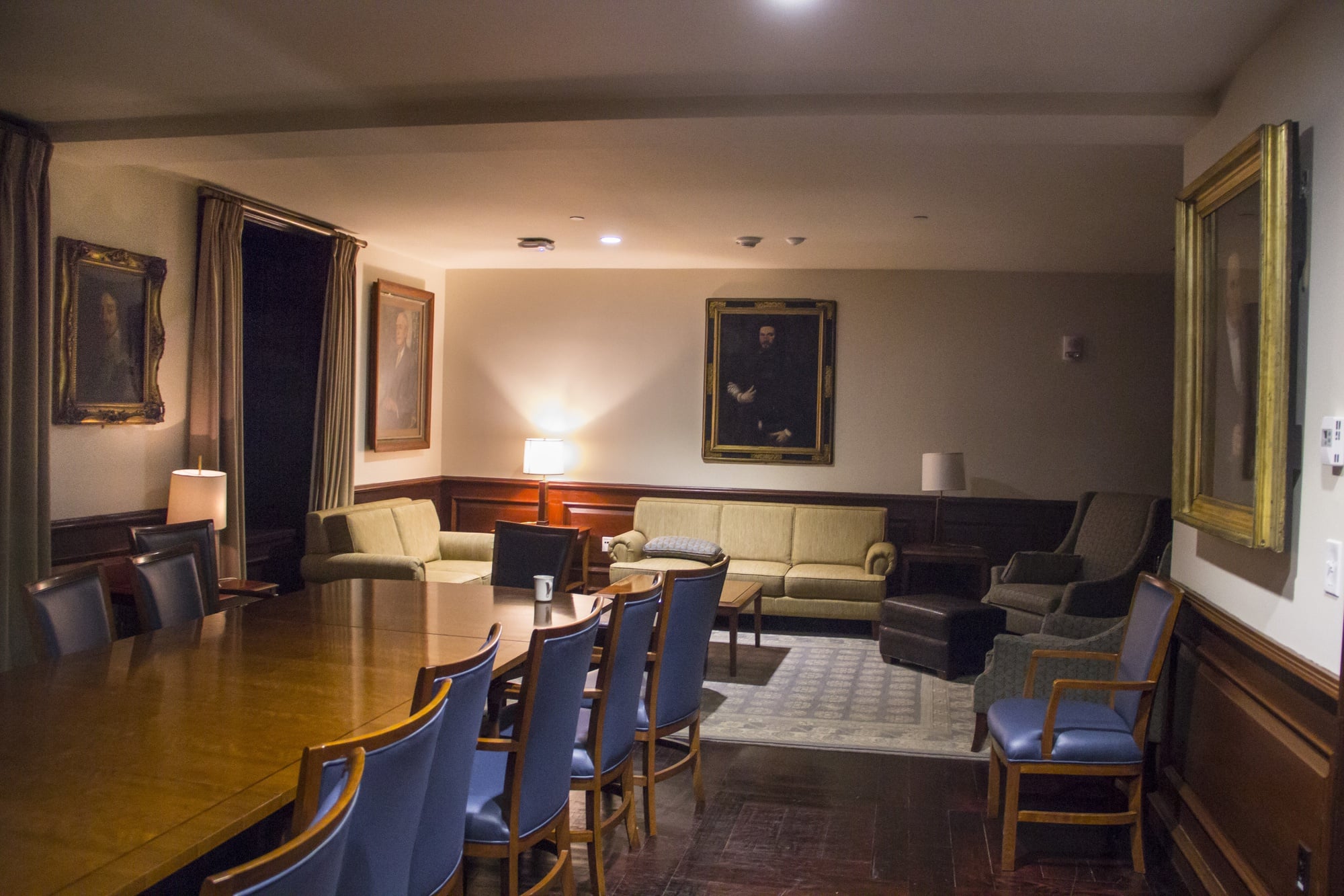 The Senior Common Room in Leverett House
