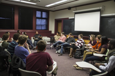 Cover image for Students Discuss Legacy of Selma Marches