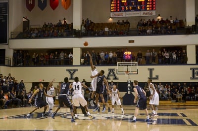 Cover image for Yale