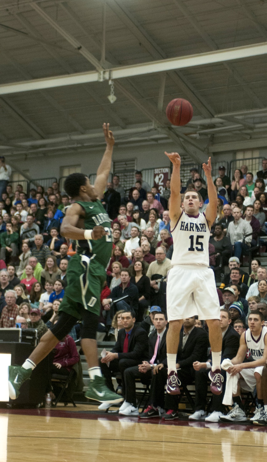 Harvard loss, 70-61