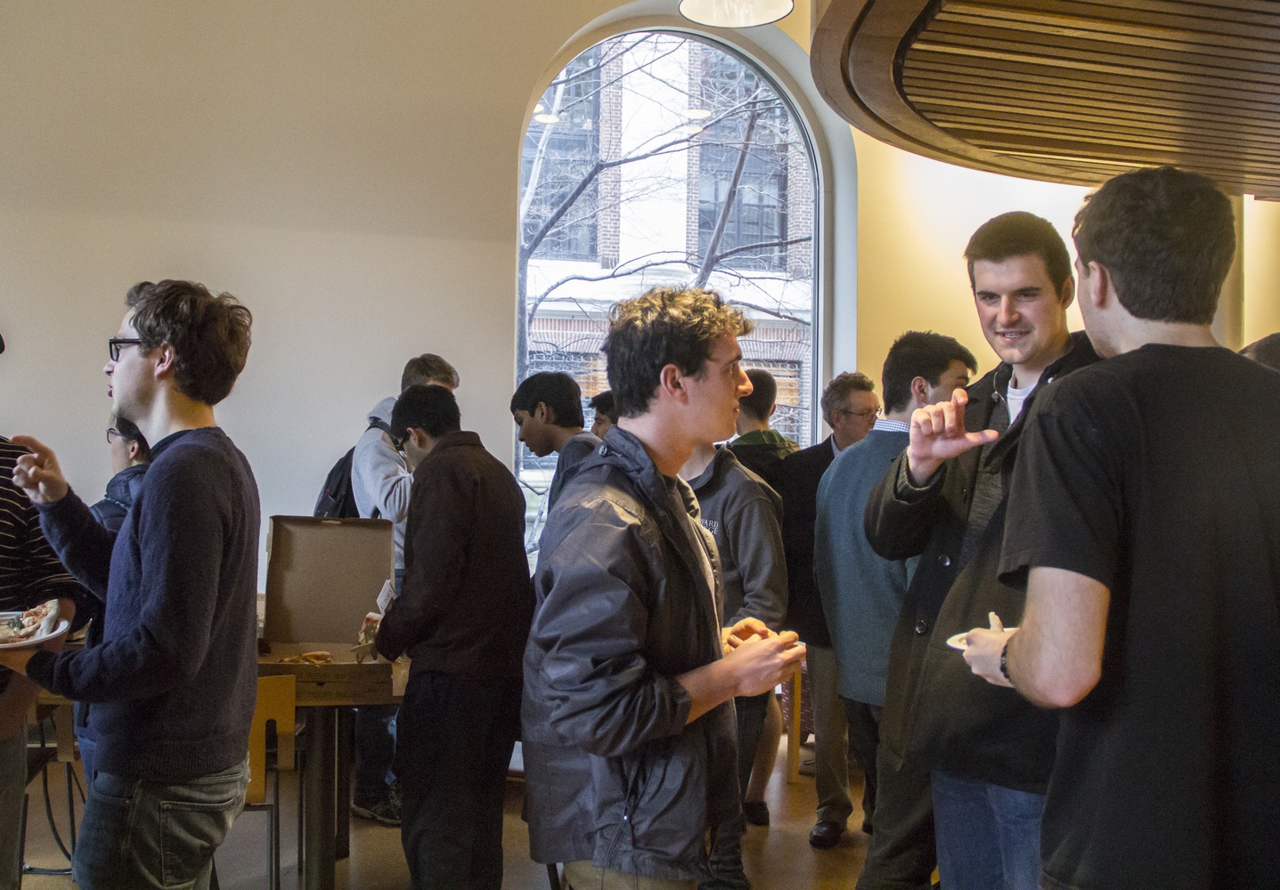 Freshmen students talk to faculty and current Classics concentrators about the department. The advising session was part of Harvard’s Advising Fortnight, a series of advising events aiming to inform freshmen about potential concentrations.
