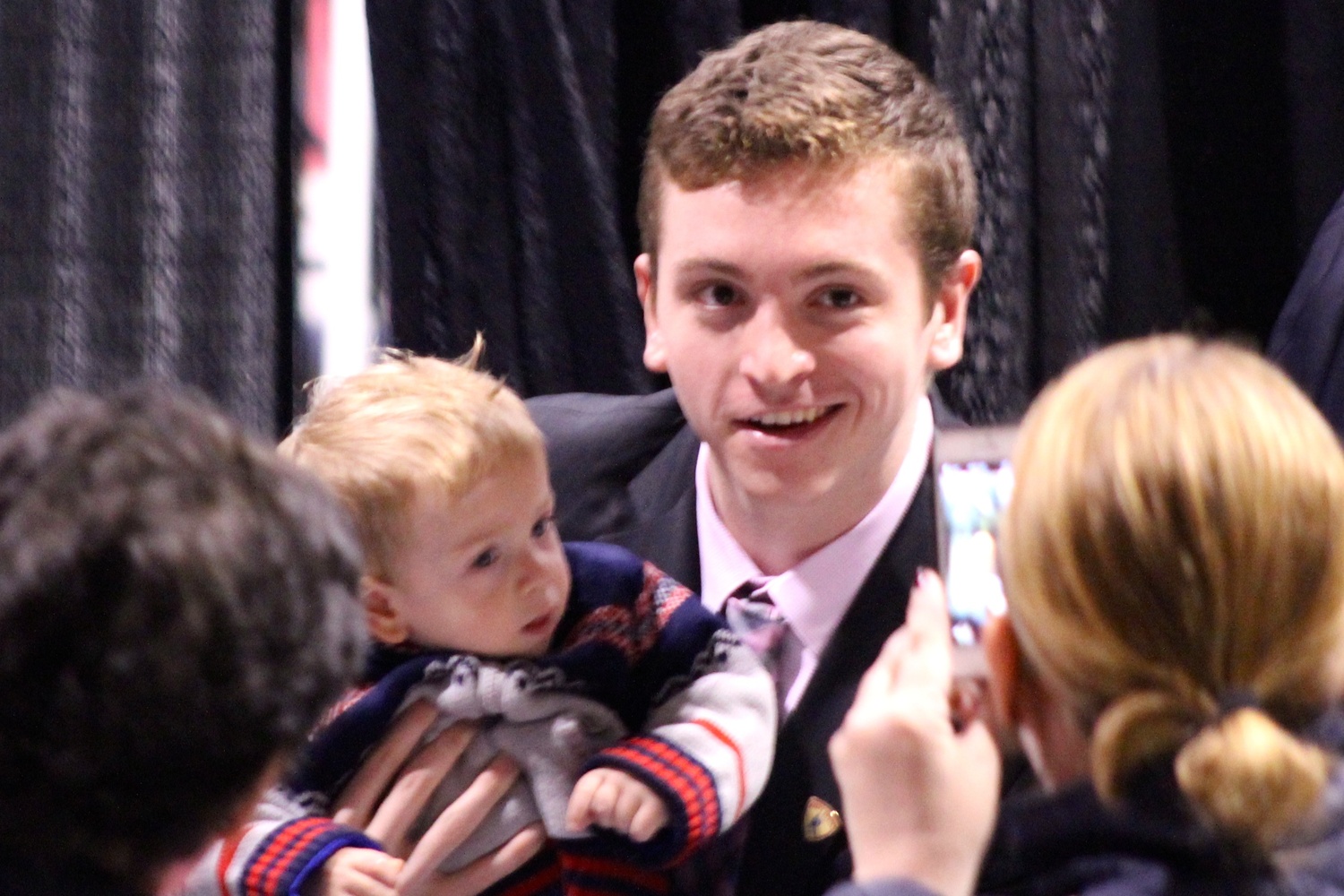 Jimmy Vesey scored 32 goals for the Crimson in 2014-2015.