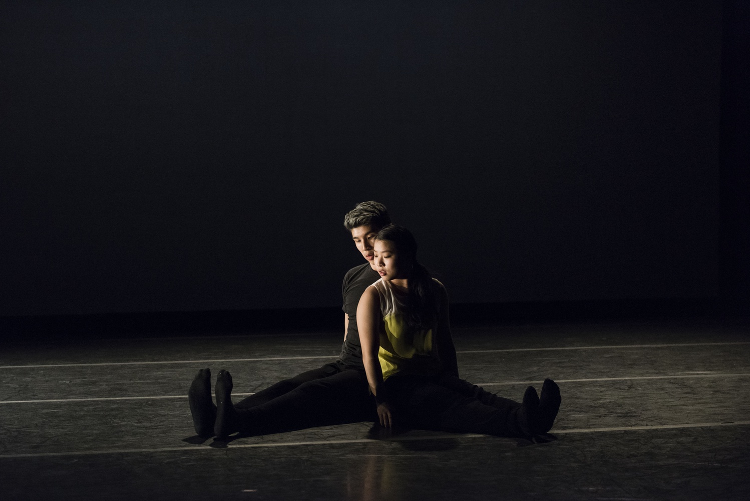 Kayla Chen '16 and Mason Hsieh '15 in "2 for 3 by 6: a cubist fugue."
