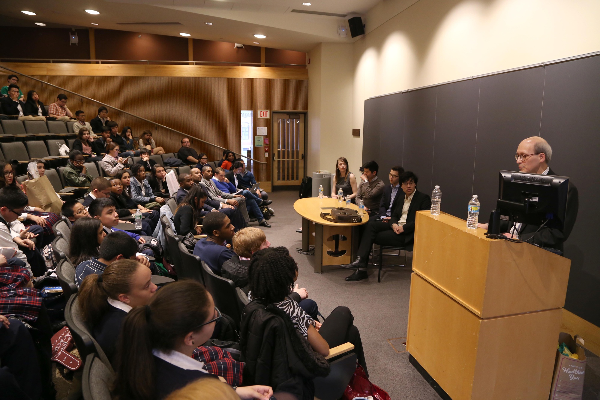 Harvard Ventures hosted an event focusing on the intersection of entrepreneurship and personal empowerment on Friday afternoon at the Fong Auditorium.