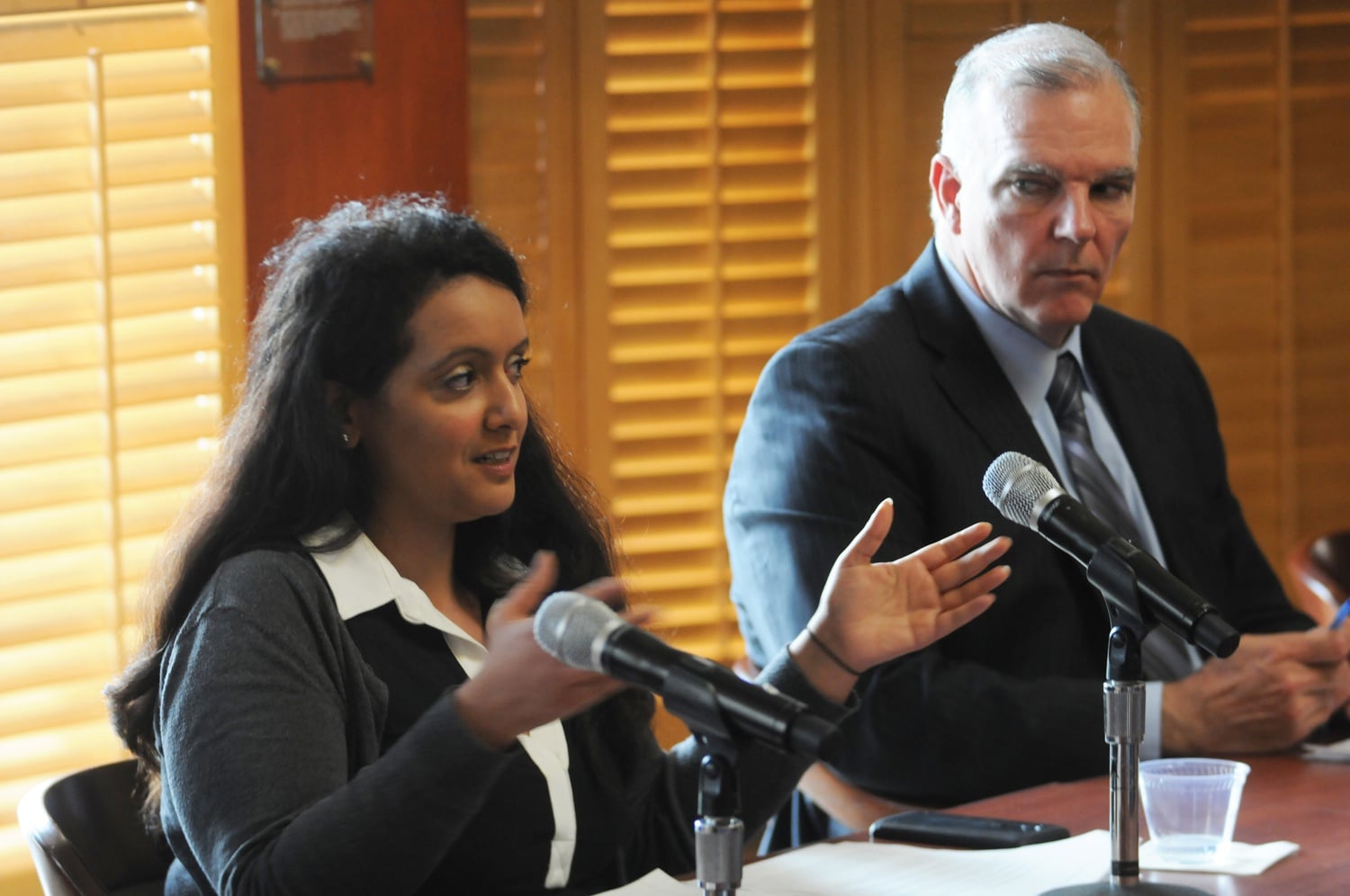 Fatima Abo Alasrar, Edward S. Mason Fellow and Yemeni citizen, emphasized the gravity of the humanitarian crisis in Yemen during a luncheon panel at the Belfer Center for Science and International Affairs. The panel, according to Kennedy School Professor Michael C. Hudson, was assembled with initiative from current Yemeni students pursuing advanced degrees at the Kennedy School.