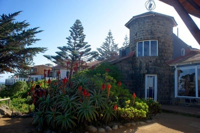 Cover image for Neruda House