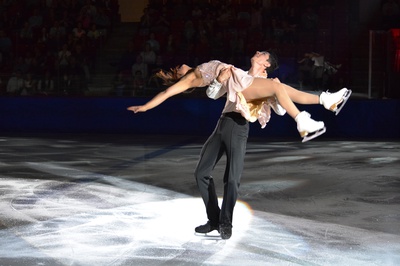 Cover image for An Evening With Champions