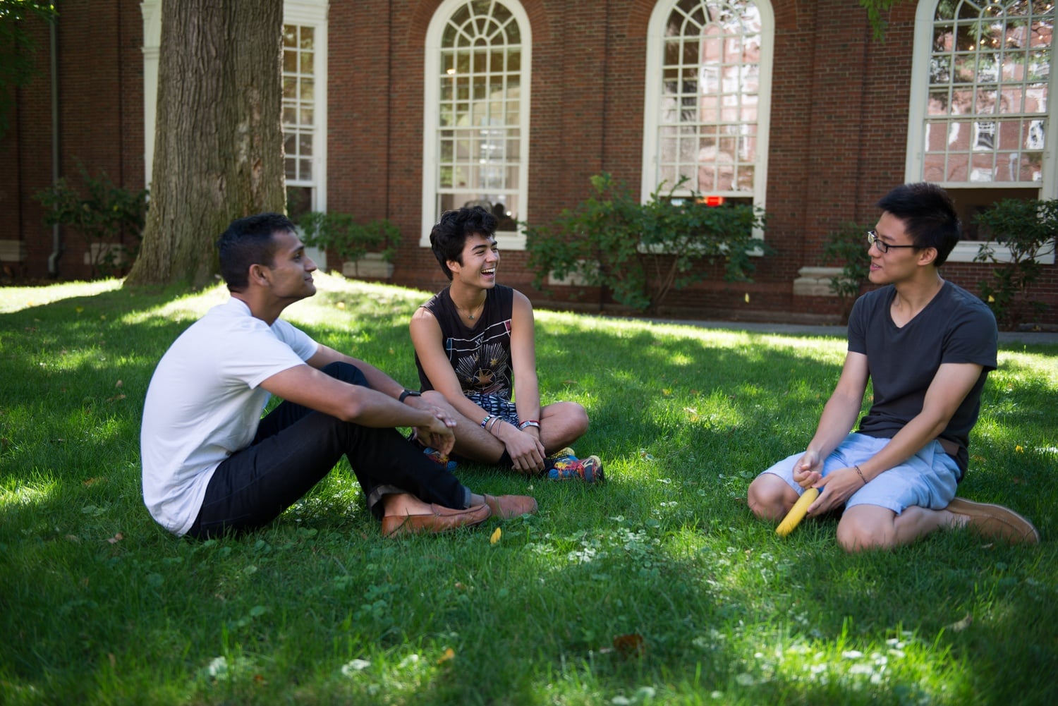Ankit Shah, the creator of Tea with Strangers, discusses the new Harvard branch with hosts Skip L. Rosamalia ’17 and Bowen Lu ’17 in front of Lowell Dining Hall, where Bowen will be hosting his next tea on Sept. 30.  