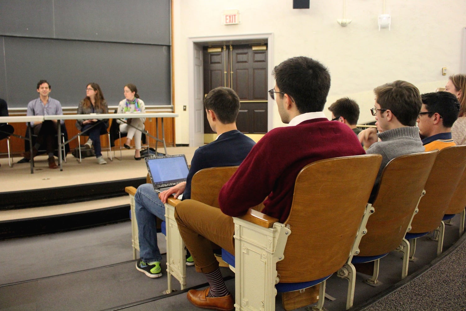 Students attend a five-member panel of teachers and students on Thursday night aimed towards those considering a concentration in the humanities. Panel members offered insight into the decision-making process and why a concentration in the humanities can be a strong option.