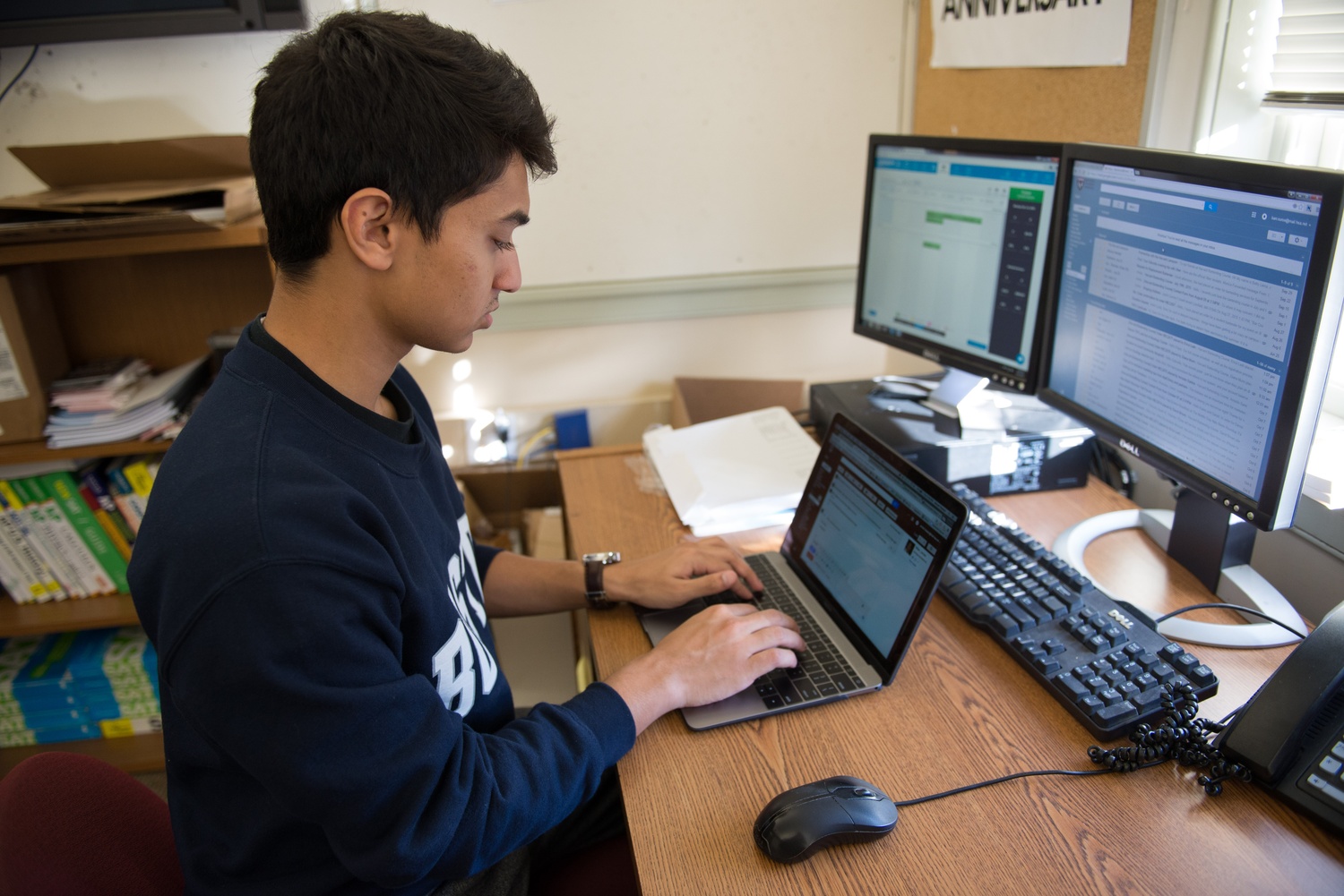 Arman K. Hassan ’18, the Services Manager for HSA’s Harvard Bartending Course and Bartending Services, spends about 15 hours a week working on registration, scheduling, inventory, among other tasks.
