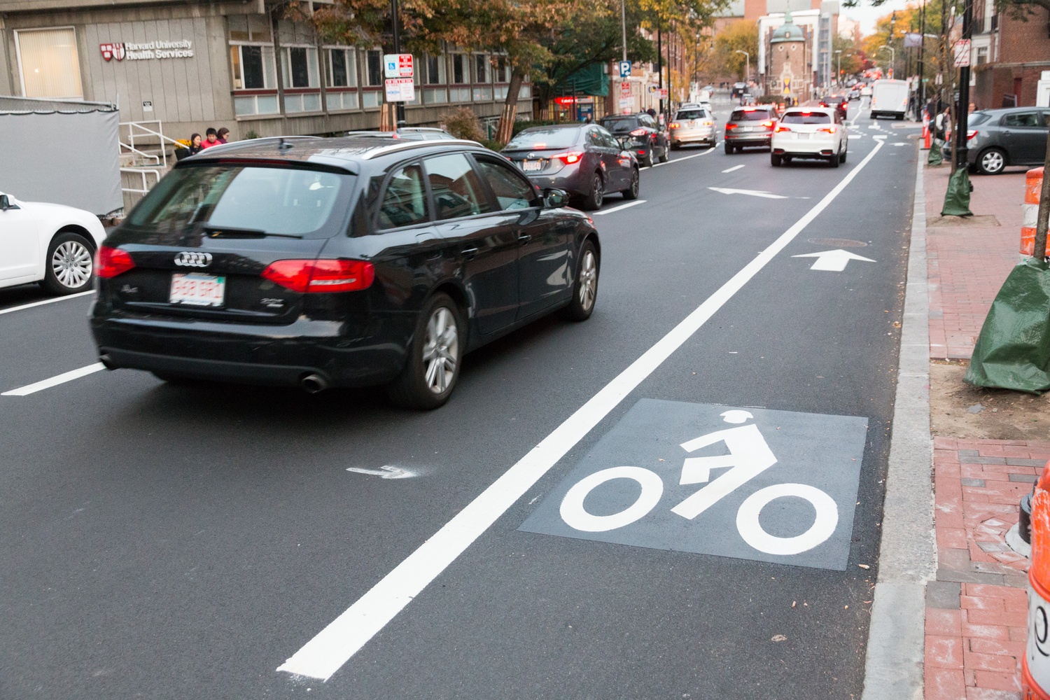City council candidates respond to hot topics such as bicycle lanes and other transportation policies as Cambridge grows in population.  