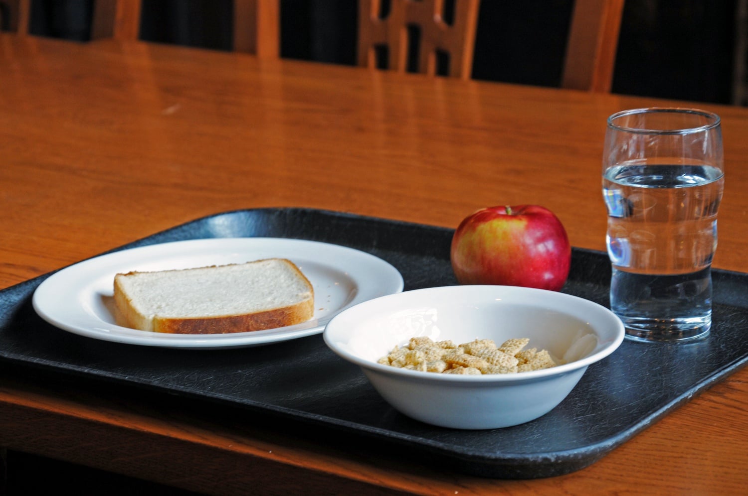A senior thesis project last year labeled foods in the dining halls with "traffic light" labels, signaling nutritional value of each food. Esteban M. Guijarro said the project invited potential to incite “fear and shame" as well as comparison of diets for those with pre-existing eating concerns.