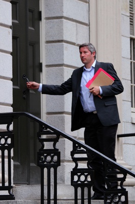 Cover image for Faculty Praise Proposal To Overhaul Gen Ed Program