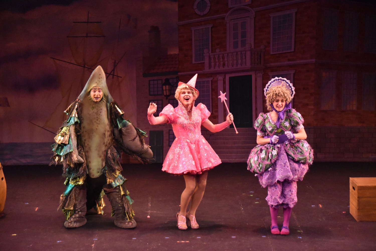  David Sheynberg '16, Kyle Whelihan '17, and Dan Milaschewski '17 perform in That 1770s Show.
