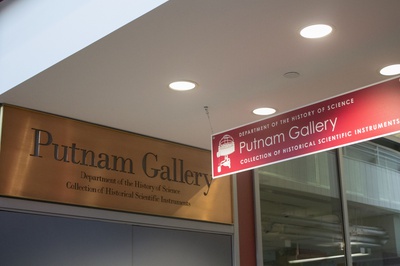 Cover image for Putnam Gallery
