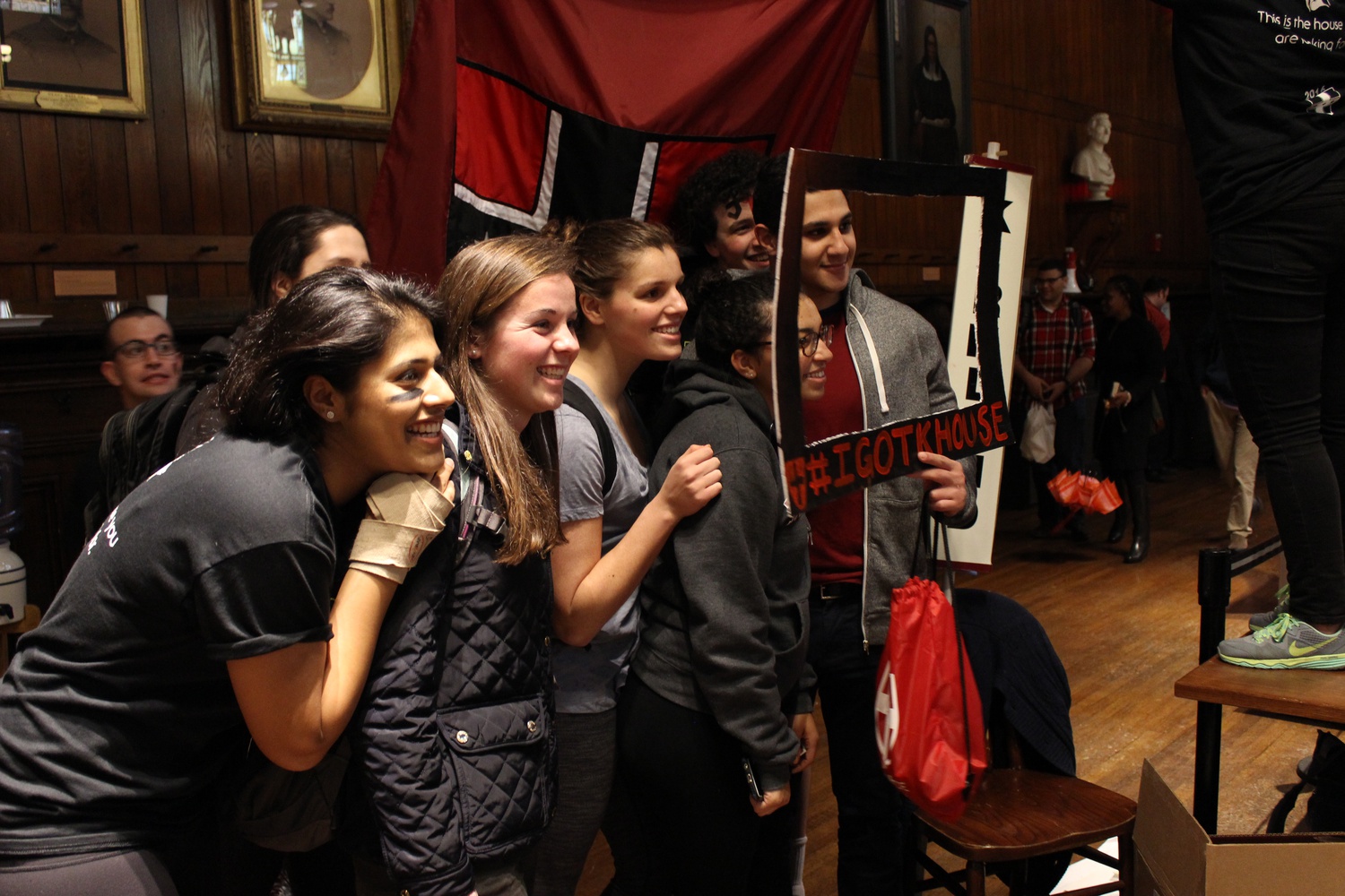 Having received their housing assignments, freshmen flooded Annenberg Hall both to celebrate and bemoan their results.