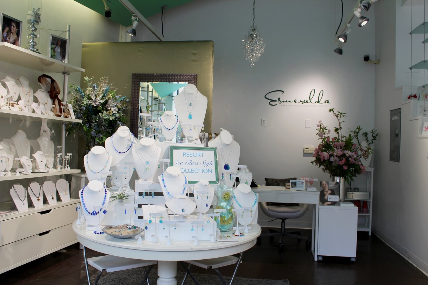 Esmeralda, a recently opened jewelry store in Harvard Square, offers handcrafted accessories and gifts with a focus on supporting other socially conscious entrepreneurs and small businesses.

