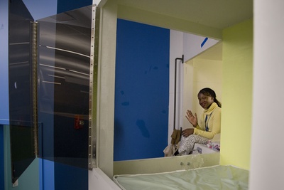 Cover image for 30 Nights: Y2Y Homeless Shelter