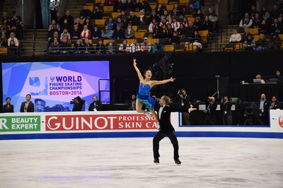 Cover image for World Figure Skating Championships Come to Boston