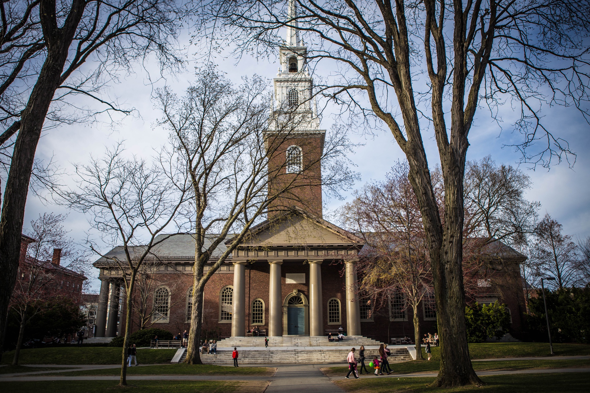 Memorial Church on a spring afternoon.
