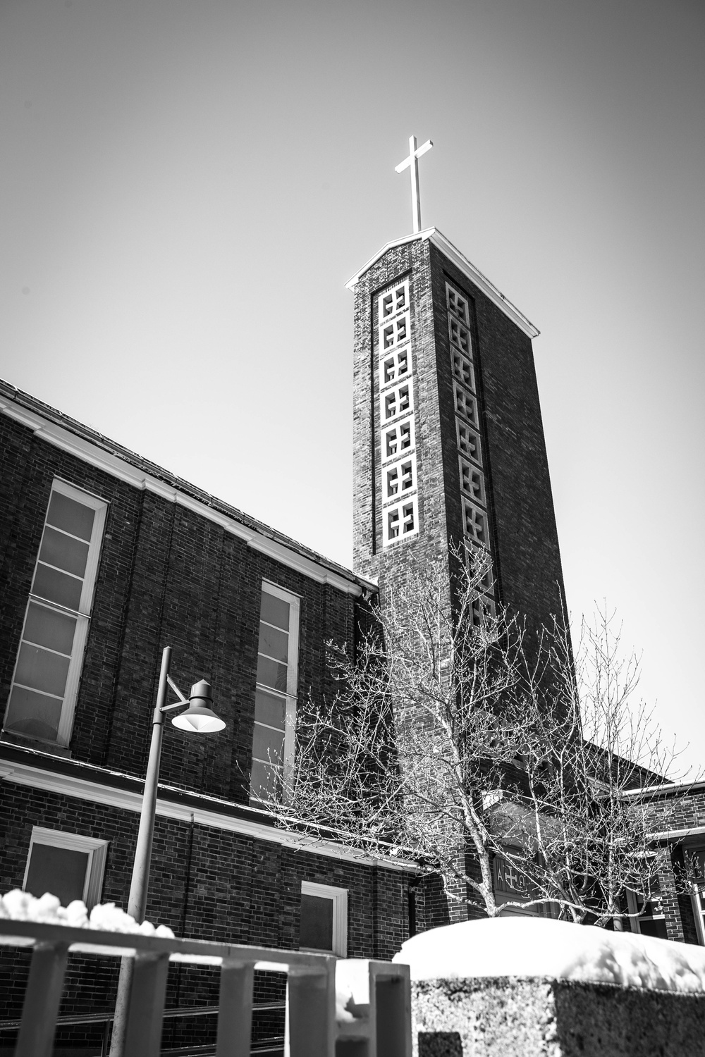 The University Lutheran Church is affiliated with the Evangelical Lutheran Church in America and is home to HSHS, the Harvard Square Homeless Shelter.