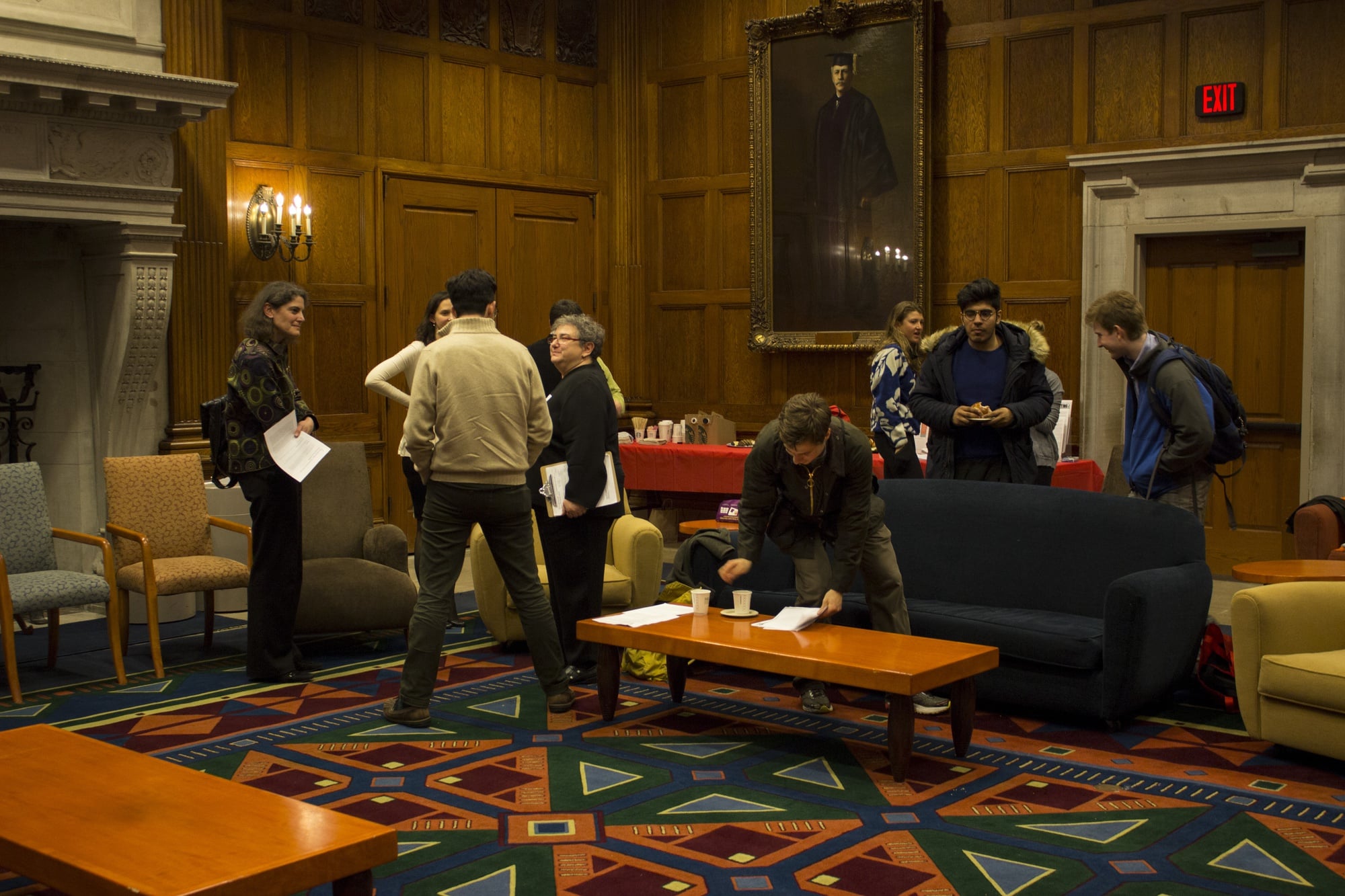 Members of a Harvard College alumni panel gather with freshmen in the Barker Center to discuss financial opportunity for those choosing to pursue a degree in the humanities. During Harvard’s Advising Fortnight, departments across the college host numerous events to attract potential concentrators.

