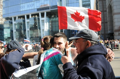 Cover image for A Finish Line Embrace