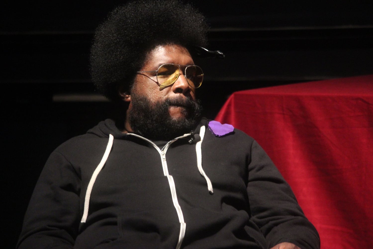  Questlove, the bandleader for “The Tonight Show Starring Jimmy Fallon,” participates in a talk hosted by the School of Engineering and Applied Sciences about creativity and innovative chefs. 