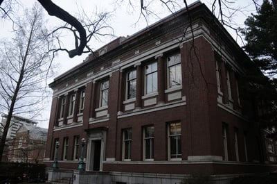 Cover image for Robinson Hall to Undergo Accessibility-Focused Renovation