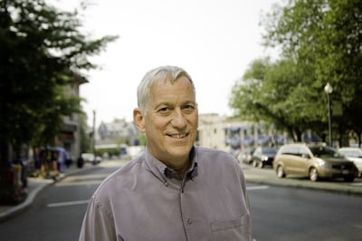 Cover image for Walter Isaacson