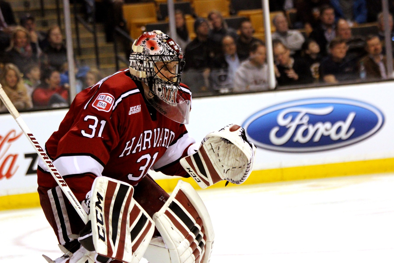 Sophomore goaltender Merrick Madsen earned the start in Harvard's final 11 games of the 2015-2016 season. 