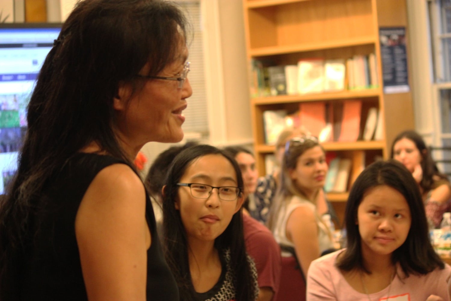 Wai-yee Li, a professor of East Asian Languages and Civilizations, discusses her experiences in the Humanities with freshmen and sophomores as part of a dinner series hosted by the Office of Career Services. 