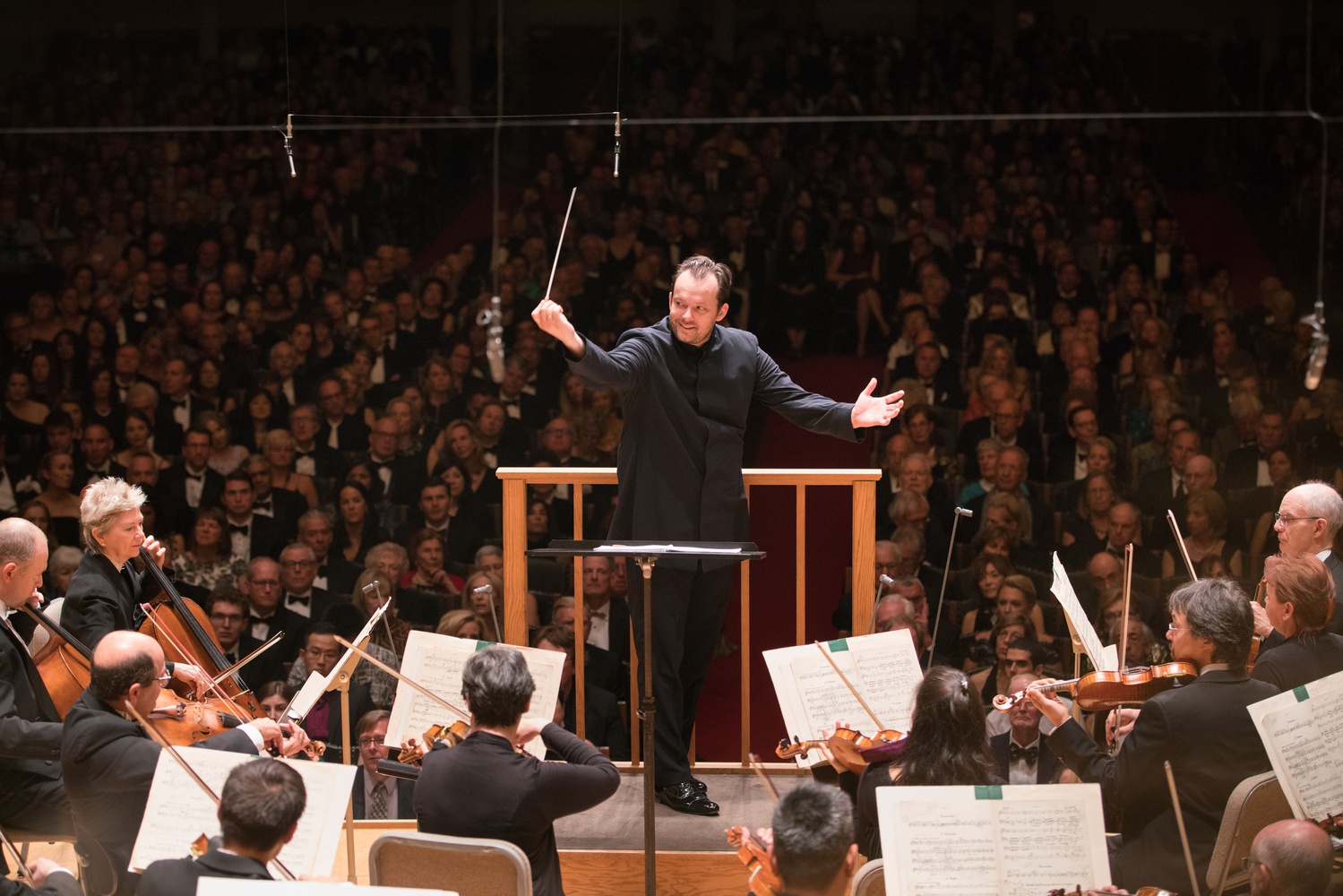 Andris Nelsons leads the BSO on the Opening Night of the 2016-17 Season.