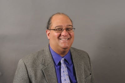 Cover image for 15 Minutes with Cedric Woods
